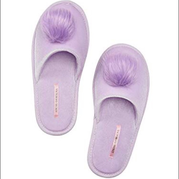 Victoria's Secret Shoes - 🎉HP🎉 Victoria’s Secret purple pom-poms slippers